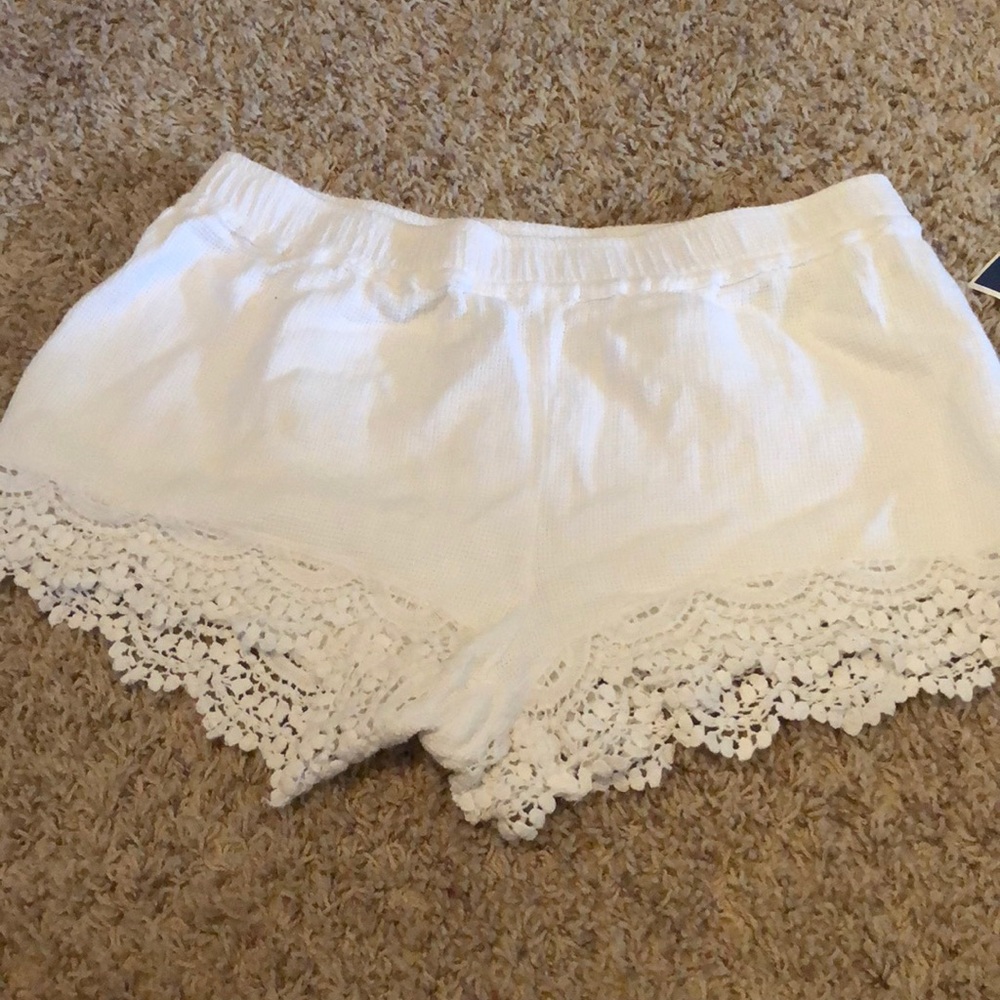 I love bundles!! White shorts w Lace embellishment